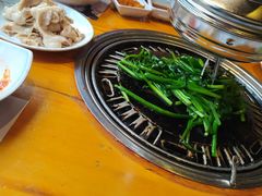 -唯成•韩国炭火烤肉 유성고기