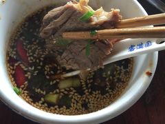 -朝伟清真铜瓢牛肉馆(三十年老·店)