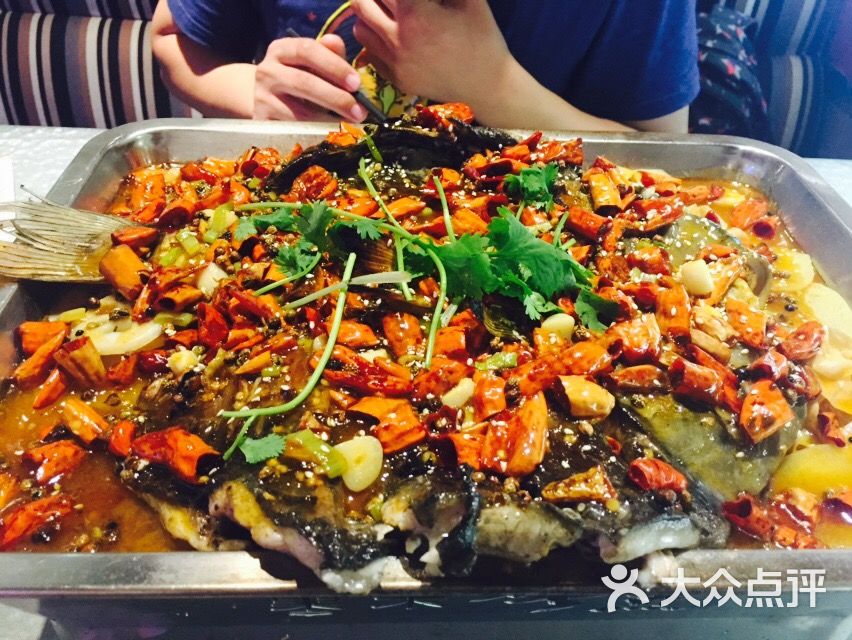 果木烤鱼图片 - 第1张