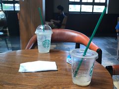 -星巴克臻选(成都宽窄巷子店)