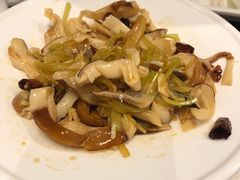 -皇城根北京风味主题餐厅(滨海万达店)