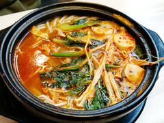 丸子米线-辣火功夫麻辣烫(明洞1号店)