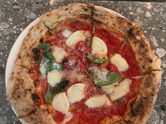 水牛奶酪pizza-BOTTEGA意库(中骏世界城店)