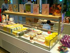 面包甜点陈列柜-好利来(积家店)