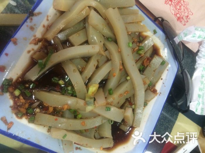 小厨子私房菜_曲曲直直