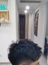 -LILI·HAIR SALON理理造型