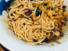 -兵哥豌豆面(雅颂居店)