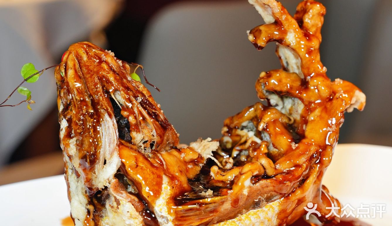 聚餐被朋友一通夸赞！这家餐厅选对啦！