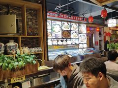 -屯二丫铁锅炖鱼(湖畔总店)