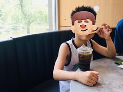 -麦当劳(展览馆店)