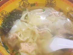-吾介小籠館