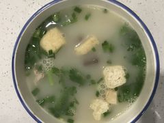 -胡记锅贴·沪上游子老鸭粉丝汤(太原路店)