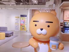 -KAKAO FRIENDS(弘大店)