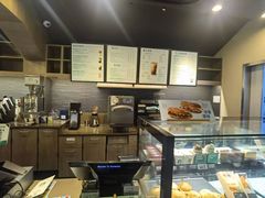 -星巴克(西藏路店)