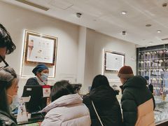 -VENCHI 闻绮(上海佛罗伦萨小镇店)