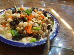 -喜乐餐厅•灯笼虾球首创者•本地小海鲜(二马路店)