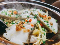 陈年菜脯啫鳕鱼-鲜潮里·粤式大排档