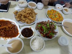 -满口香饭店
