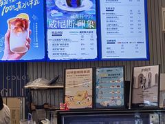 -LAVAZZA拉瓦萨咖啡(中航城君尚购物中心店)