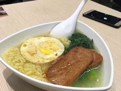 -佰搭果·广式茶餐厅(西华路店)