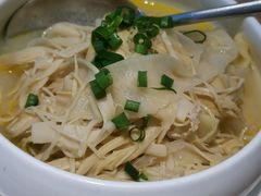 鲜汤笋衣-原製原味(普陀山磐龙店)