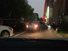 -水尚丽都