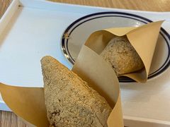 -正南齐北·老街糯米团(洪崖洞店)
