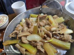 干锅青笋肥肠-川外川(星海店)