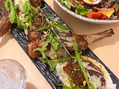 -J's Cafe Lab