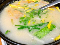 云南过桥米线-云海肴·汽锅鸡·云南菜(美罗城店)