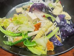 -万记麻辣烫国展总店