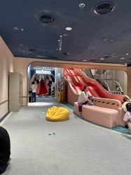 -奈尔宝家庭中心·亲子餐厅(北京东坝万达店)