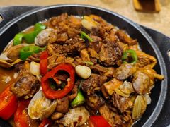 铁锅蛤蜊鸡-水煮三国·川鲁江湖菜(香山店)