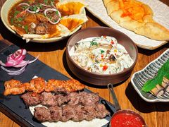 格鲁吉亚烤肉拼盘-格鲁·秀色Georgia’s Feast