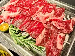 -蟹犇前•帝王蟹雪蟹(陆家嘴店)