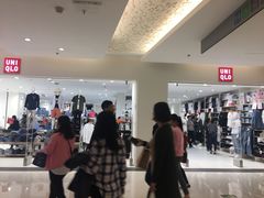 -优衣库(上海金桥国际商业广场店)