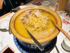 大骨头炖酸菜-关东小磨东北菜(漕河泾印象城店)