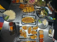 -马路牙子烧烤音乐酒馆(望京店)