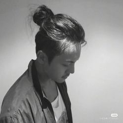 -时尚殿堂明星门店