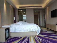 -麗枫酒店(成都理工大学地铁站店)