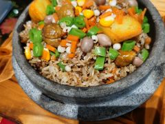 礼拜一焖饭-云来居素食馆(海上世界店)
