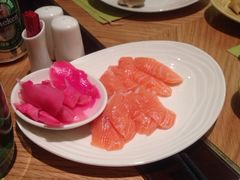 -华邑酒店·鲜艳全日自助餐厅