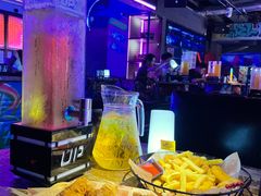 -UP嘻哈酒吧(粉巢店)