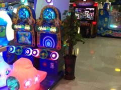 -酷洛小镇(步步高新天地购物广场店)