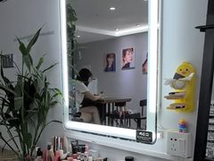 -ME觅妆·定制美妆·彩妆私教(菱角湖店)