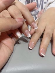 -艾珂·美甲美睫