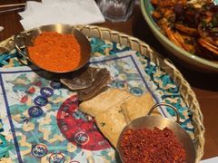 -包整·丝娃娃(一览甲秀楼风景店)