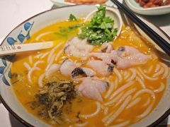 -鑫花溪牛肉米粉(凤凰街创始总店)