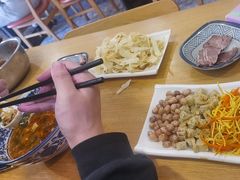 -八百里牛肉汤(盖饭·锅贴·万象城店)