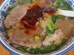-嘻小北·兰州清汤牛肉面(太平洋森活天地店)